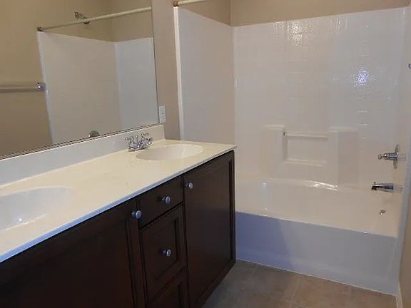 3rd image of 7515 Dancing Breeze Ct