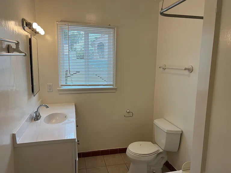 3409 E Ocean Blvd — Photo 17