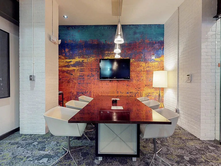 Trinity Loft — Photo 7