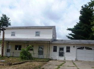1233 Williams Dr, Circleville, OH 43113