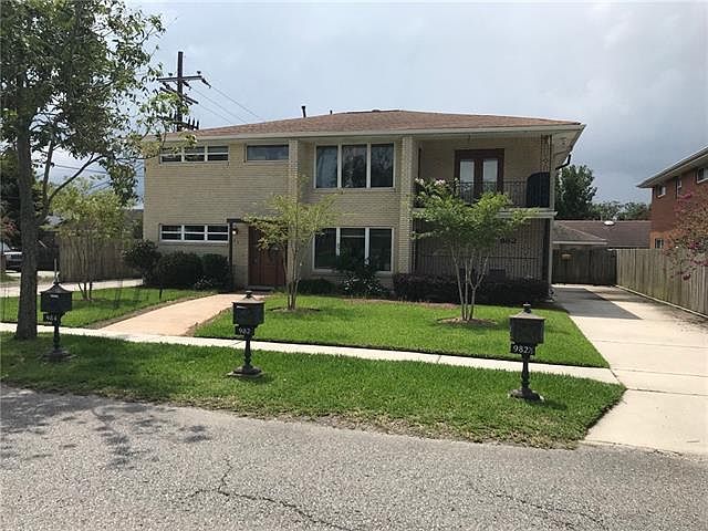 1st image of 982 Robert E Lee Blvd #1/2