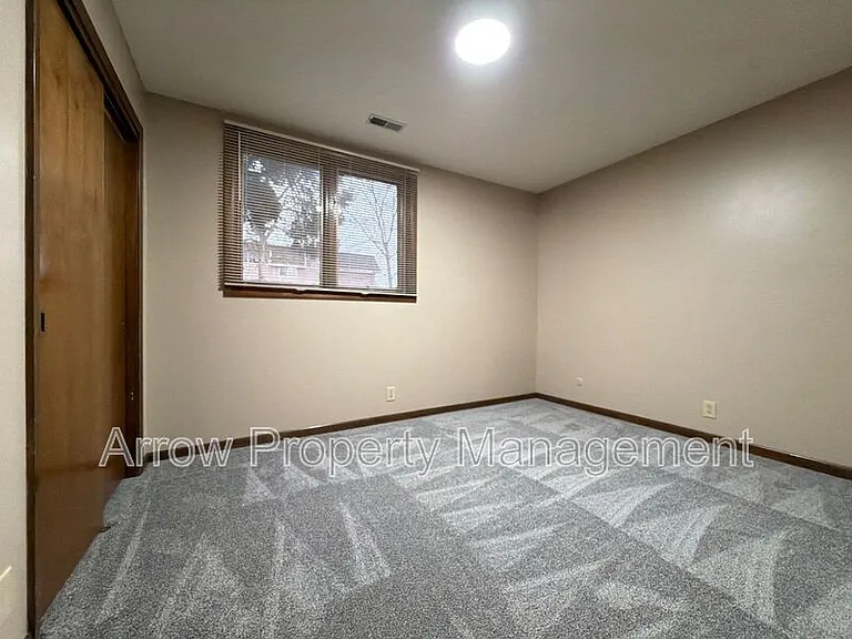 3831 S 46th St #2 — Photo 10