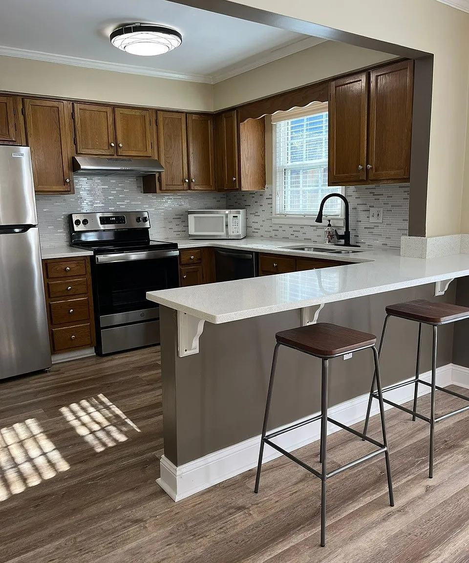 2 bed, 1.5 bath, 1342 sqft, $2,325 — Photo 4