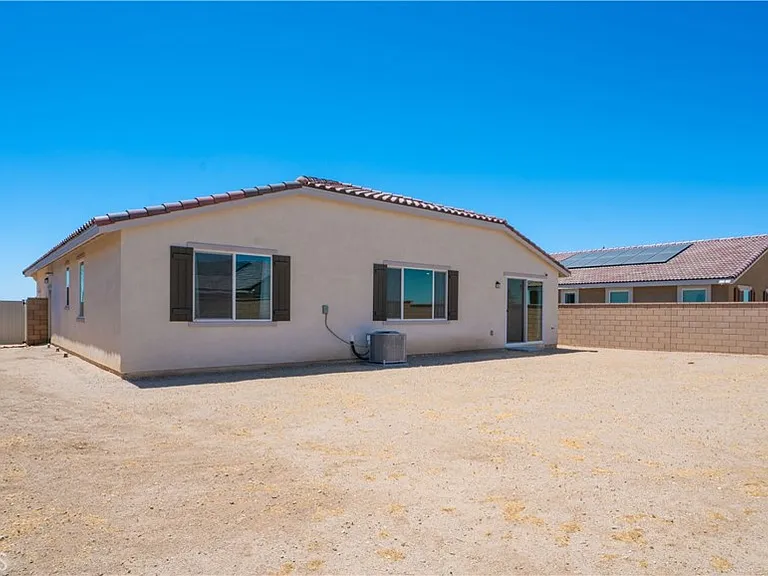 13925 Mesa View Dr — Photo 57