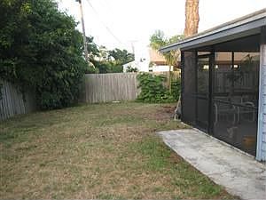 2nd image of 2895 Via Del Lago