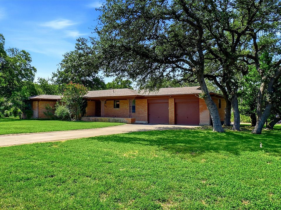 1st image of 201 Crest Ridge Dr