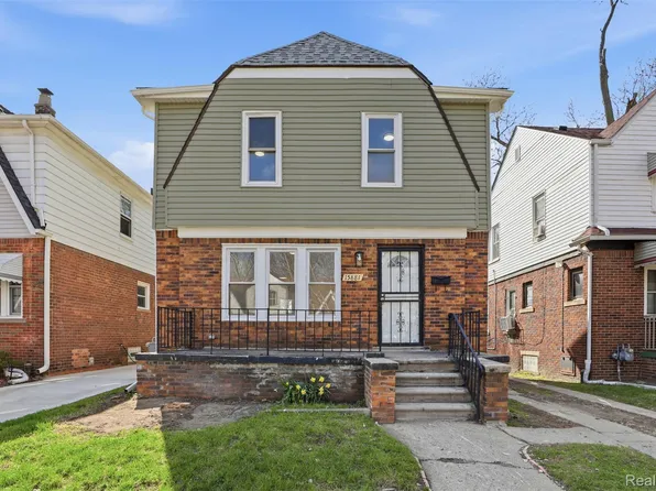 15881 Hartwell St, Detroit, MI 48227