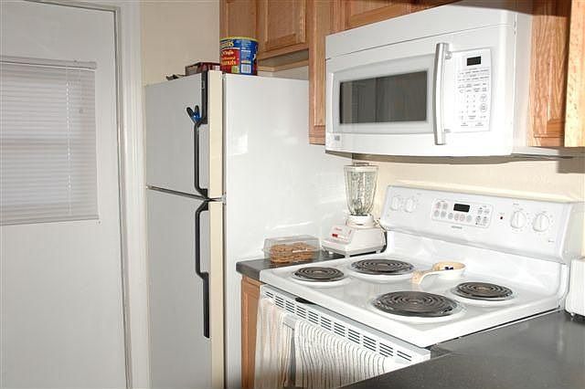 2nd image of 5002 NW 35th St APT 308U