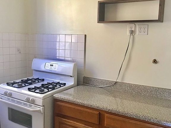 2nd image of 30-38 33rd St #3F