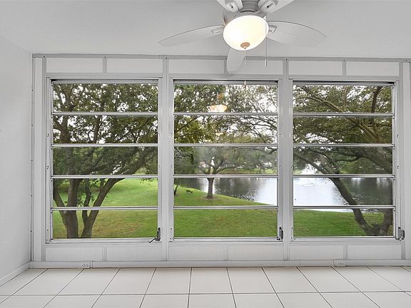 4th image of 1503 Cayman Way #E3
