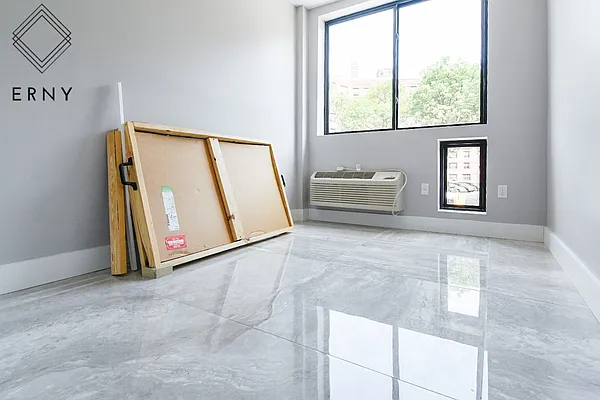 Rented by ERNY LLC | media 14
