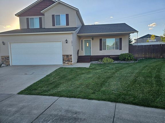 3rd image of 3953 N Slazenger Ln