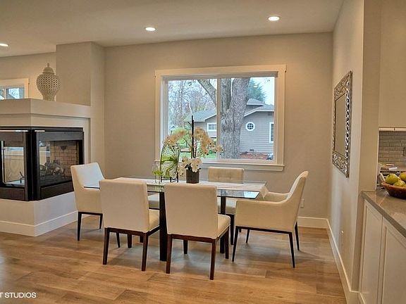 5th image of 613 Dorothy Ave