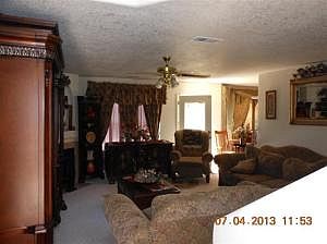 5th image of 8104 Vista Tijeras Ln SW