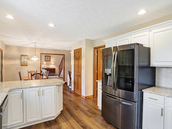 2nd image of 8909 N County Road 1050 E