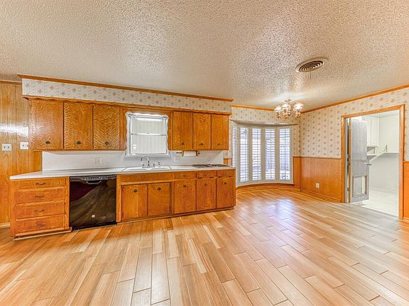 4th image of 328 Plainview Dr