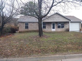 305 N 36th St, Ozark, AR 72949