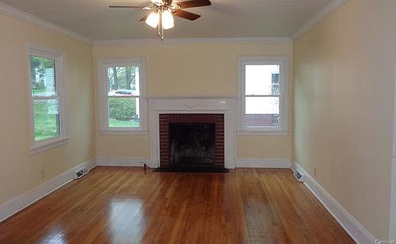 3rd image of 509 Carl St