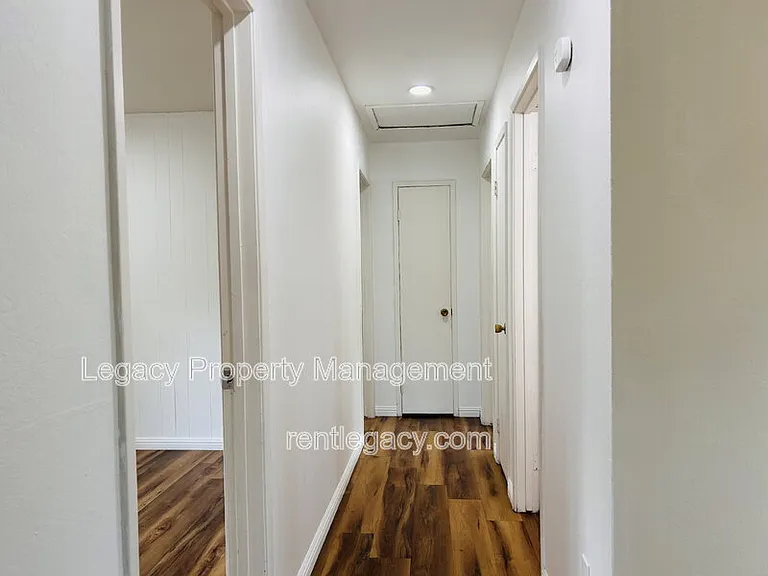 493 Dahlia St — Photo 27