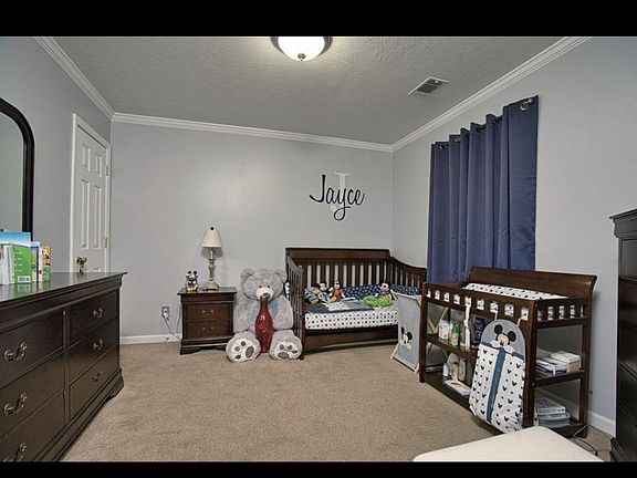 3rd image of 209 Shamrock Dr #209