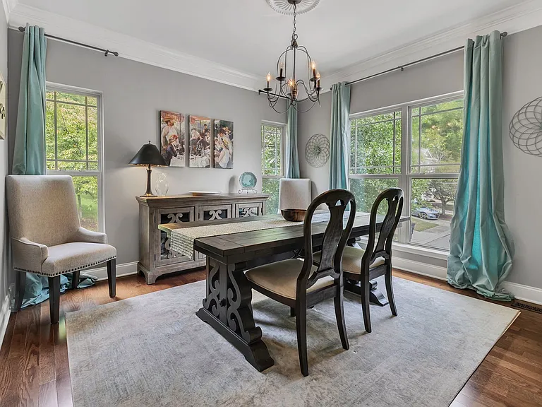 1077 Woodbury Falls Dr — Photo 6