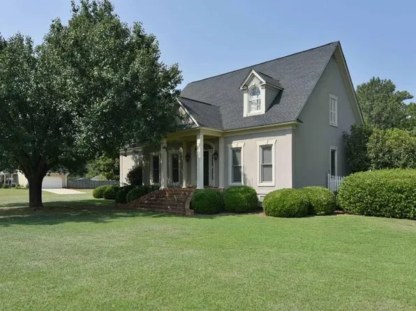 1805 Devon Dr, Albany, GA 31721