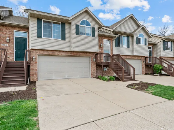 1133 33rd Avenue Cir, Silvis, IL 61282