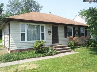 7150 W Parkview Dr, Parma, OH