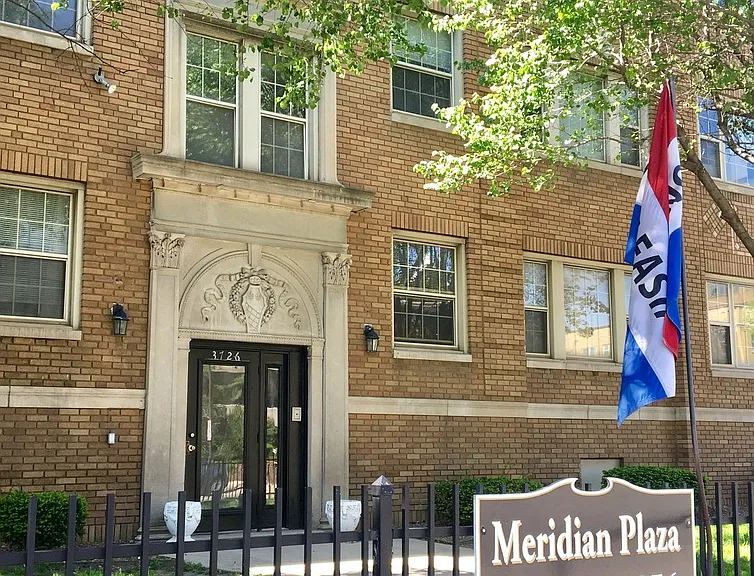 1 & 2 Bedroom Apartments in Downtown Indianapolis - Meridian Plaza Awaits You! — Photo 19