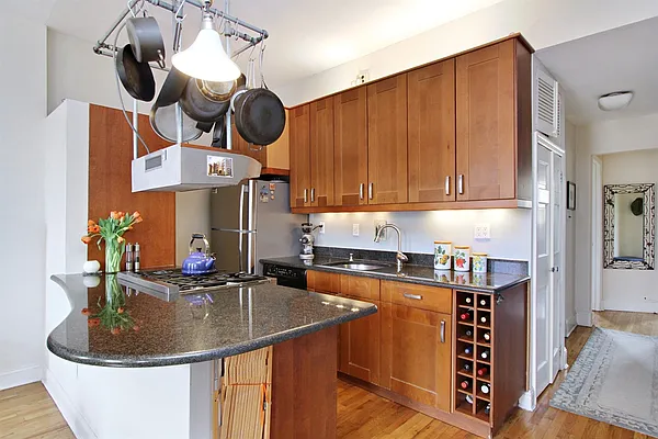 Sold by Corcoran | media 28