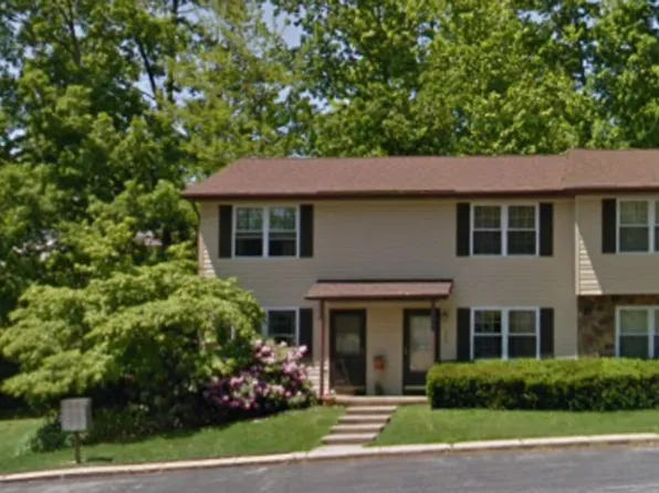 318 Amblewood Way, State College, PA 16803