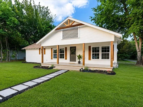 1325 Navarro Dr, Corsicana, TX 75110
