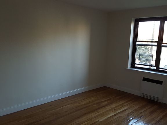 4th image of 7520 Bell Blvd #2F