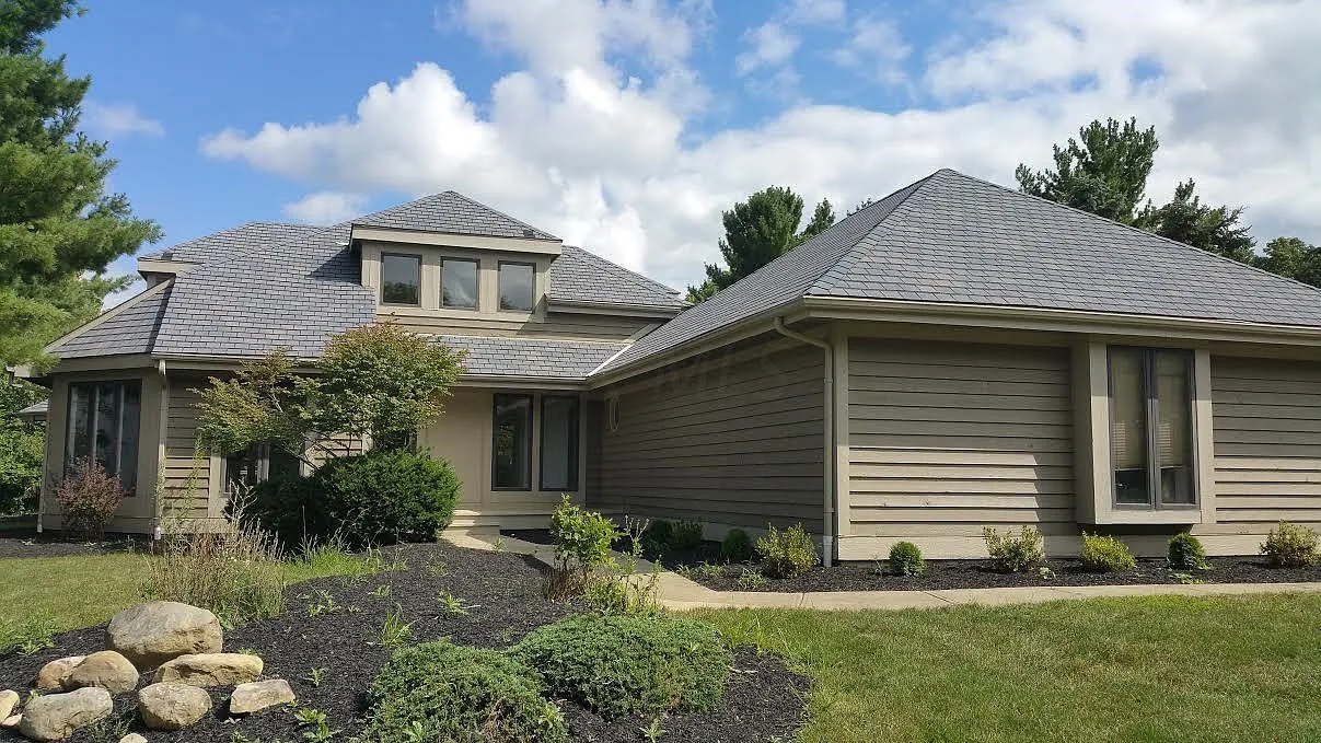 5794 Rushwood Dr photo 1