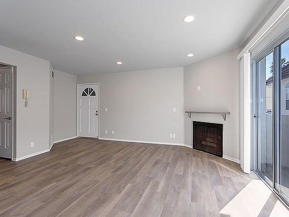 4th image of 1216 S Corning St APT 4