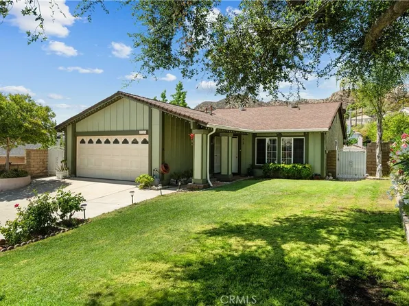 27924 Gold Hill Dr, Castaic, CA 91384