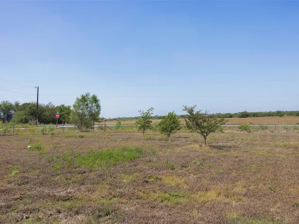 105 County Road 423, Thrall, TX 76578