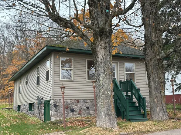 10356 Sunset View St, Bessemer, MI 49911