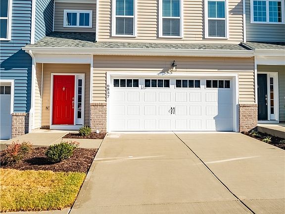 2nd image of 6837 Leire Ln