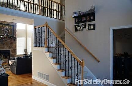 Entry staircase
						:
						Catwalk open to lower floor