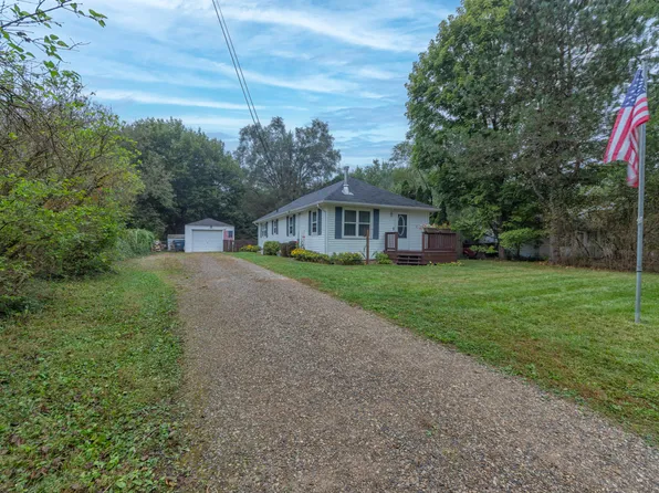 3329 Courtlandt Ave, Kalamazoo, MI 49004