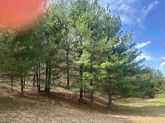 3rd image of 1 Bonner Mountain Rd