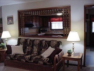 4th image of 125 Mistybrook Dr