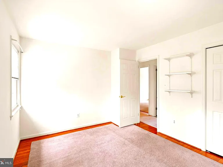 7109 Davis Ct — Photo 34