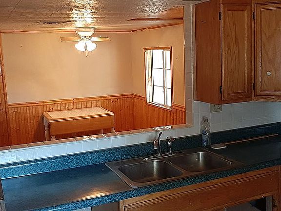 Lg Dining room off kitchen