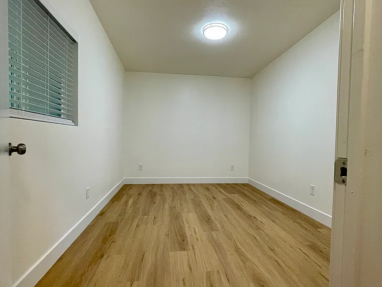 2124 S Blair St #A — Photo 15