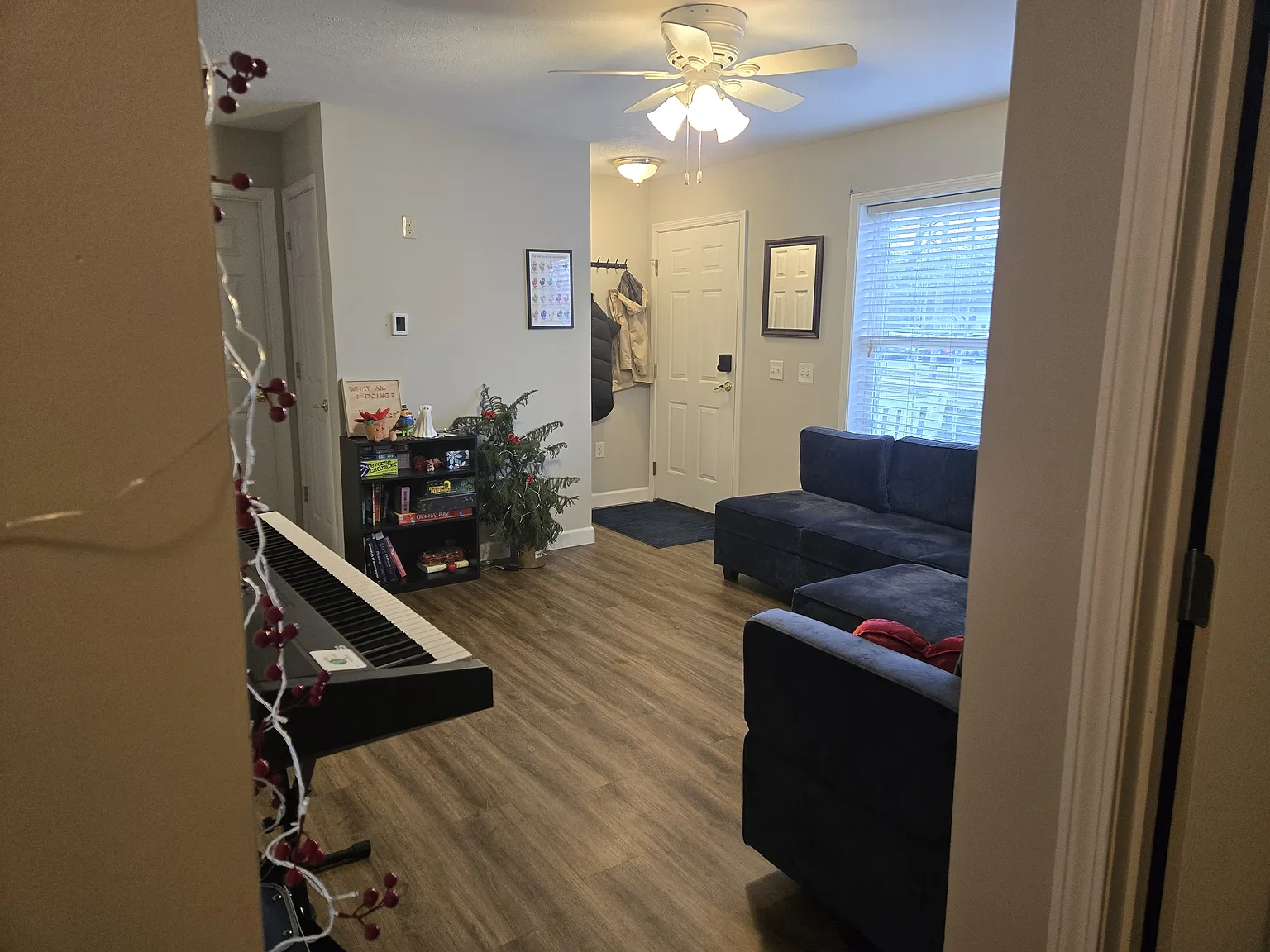 601 Fairview Ave — Photo 4