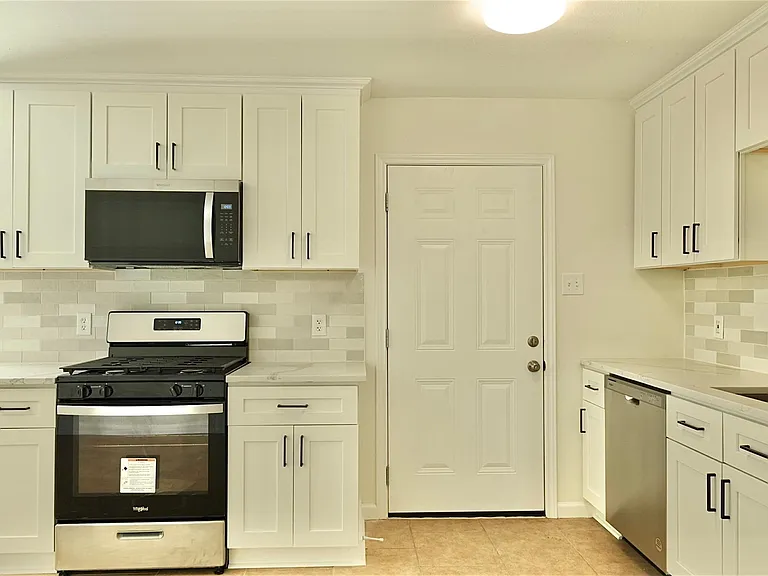 7918 Prestwood Dr #4 — Photo 14