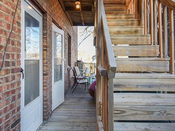 3rd image of 2565 Marcy St APT 2