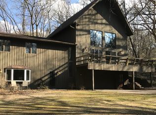 W7765 Deep Pond Rd, Whitewater, WI 53190